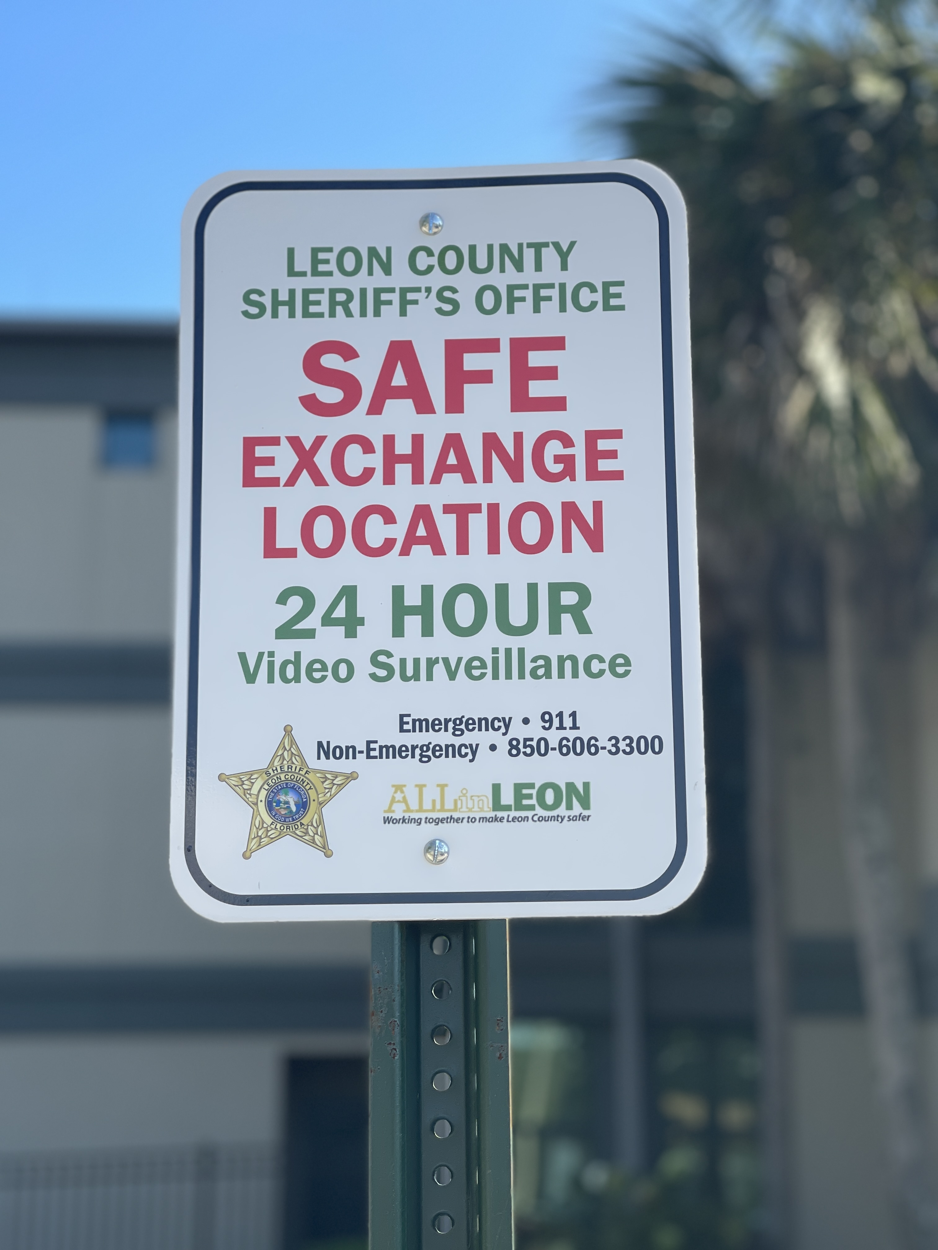 safe exchange location signage